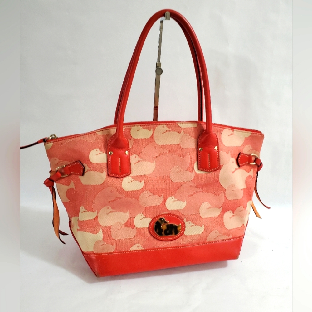 Dooney & Bourke bag